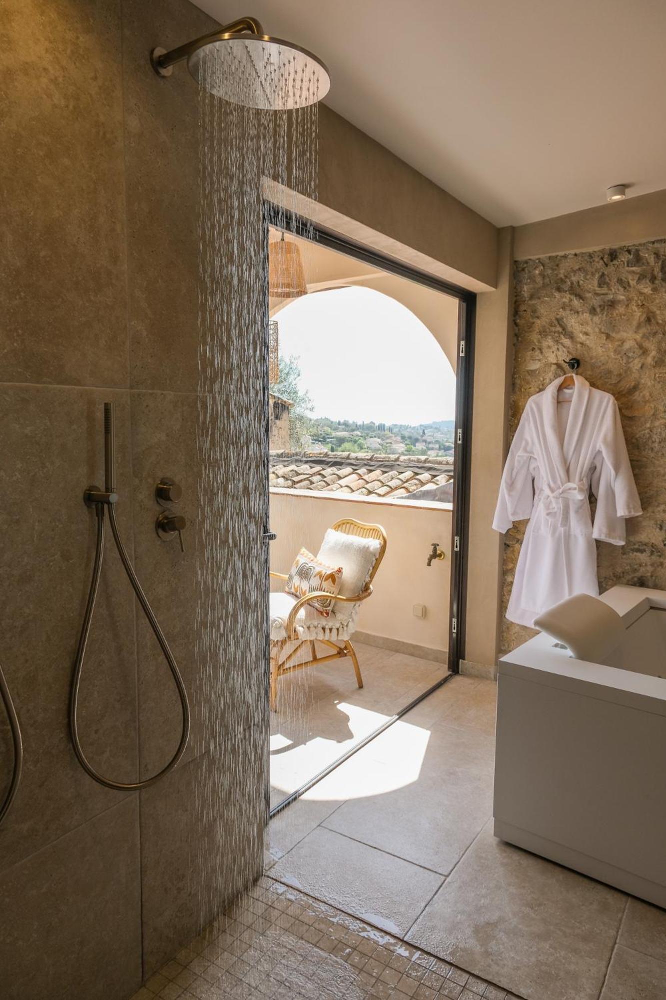 L'Abbaye Hotel Ла-Коль-сюр-Лу Екстер'єр фото